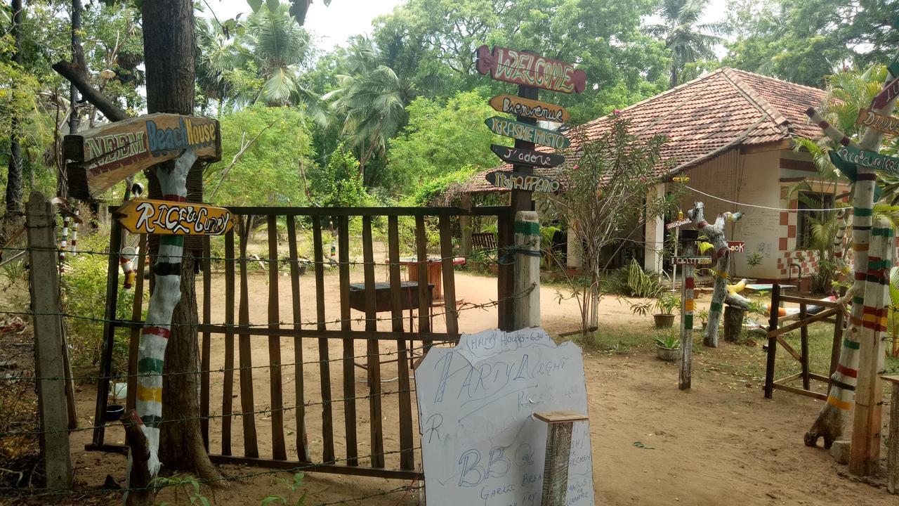 Neem Beach House Trincomalee Exterior photo